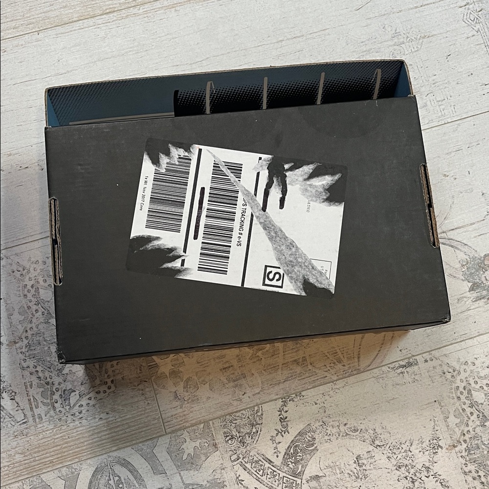 Lootcrate Sabans Power Rangers Empty Box - Picture 6 of 9